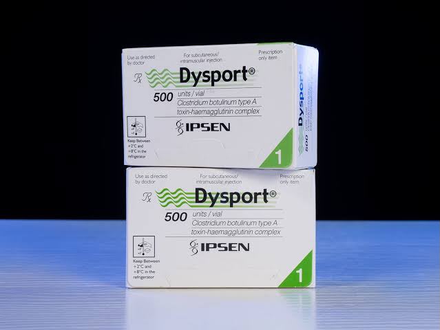 Duas caixas Dysport 500 unidades empilhadas