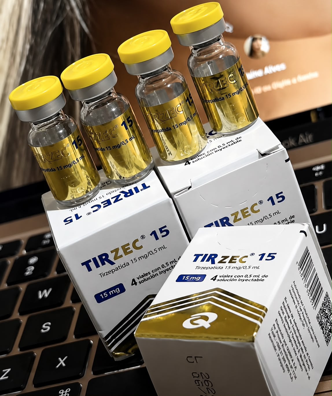Quatro frascos Tirzec 15 tirzepatida com caixas Q Pharma